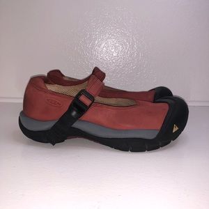 Keen Women’s XT Leather shoes